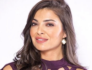 Άννα Λορένη: Παραδέχτηκε πως είπε ψέματα για την ηλικία της (βίντεο)